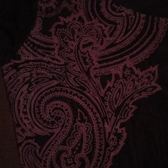 3 for $10 Maurice’s tee - Picture 4 of 6